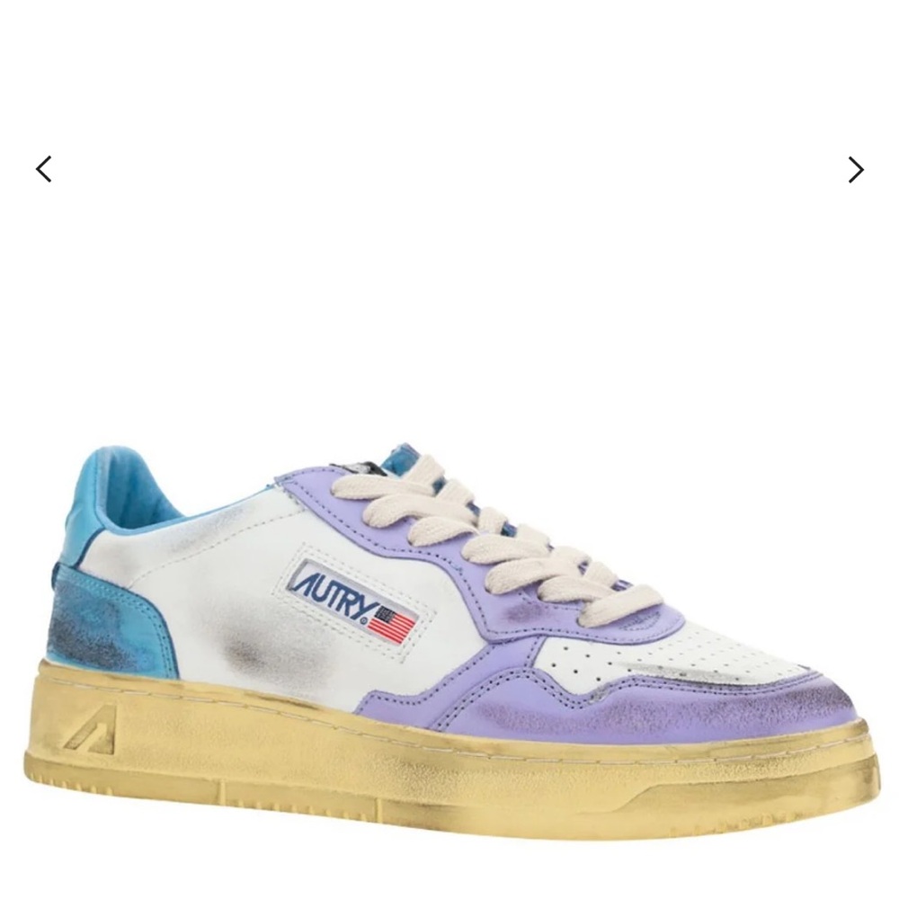 Autry Distressed Colorblock Lace-Up Sneakers